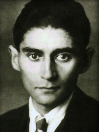 Auf dem Bild ist Franz Kafka zu sehen