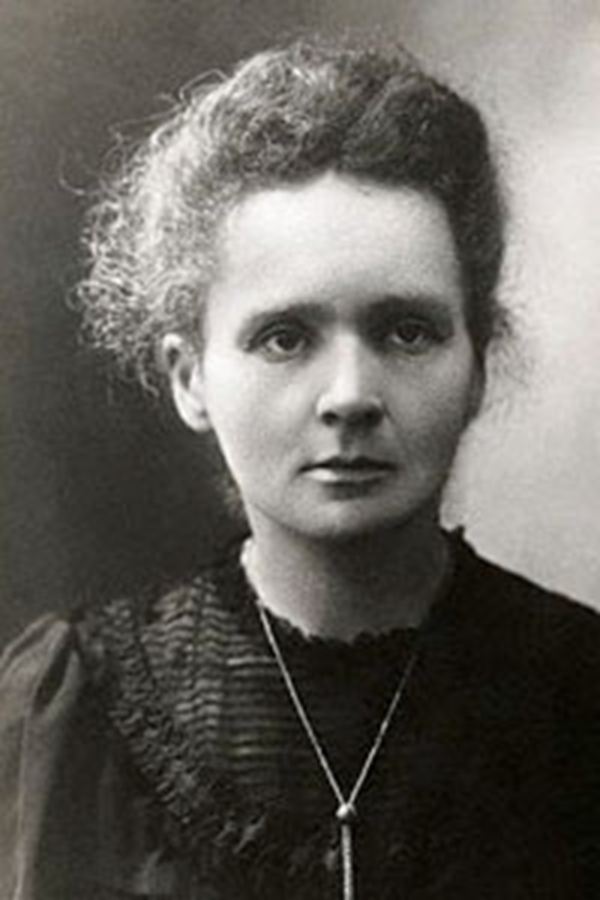 Auf dem Bild ist Marie Curie zu sehen